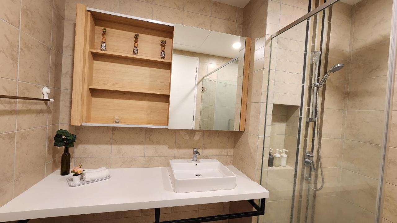 The Robertson Residence Bukit Bintang 20F Куала Лумпур Екстериор снимка