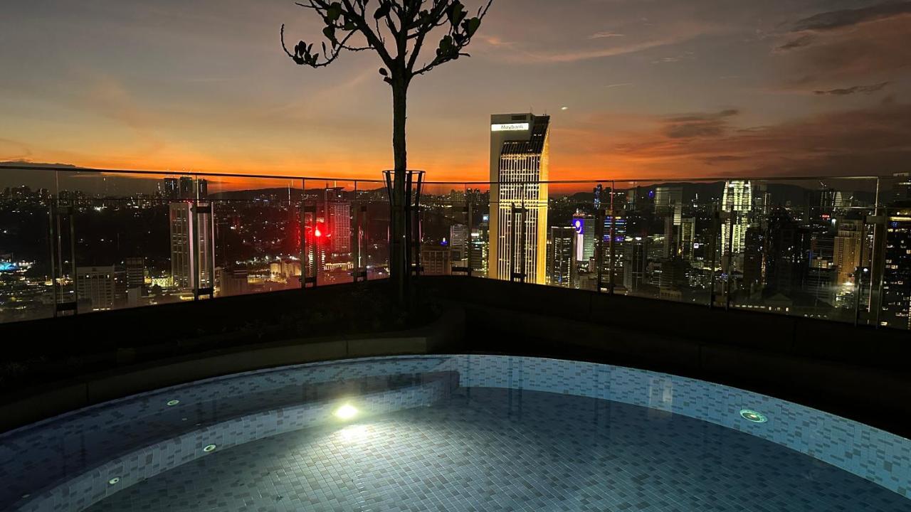 The Robertson Residence Bukit Bintang 20F Куала Лумпур Екстериор снимка