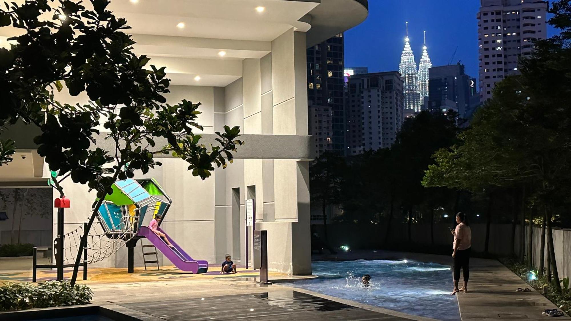 The Robertson Residence Bukit Bintang 20F Куала Лумпур Екстериор снимка