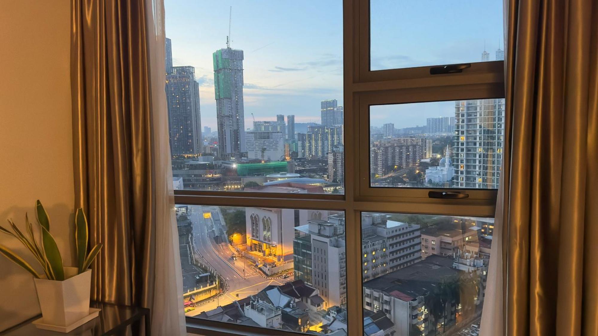 The Robertson Residence Bukit Bintang 20F Куала Лумпур Екстериор снимка