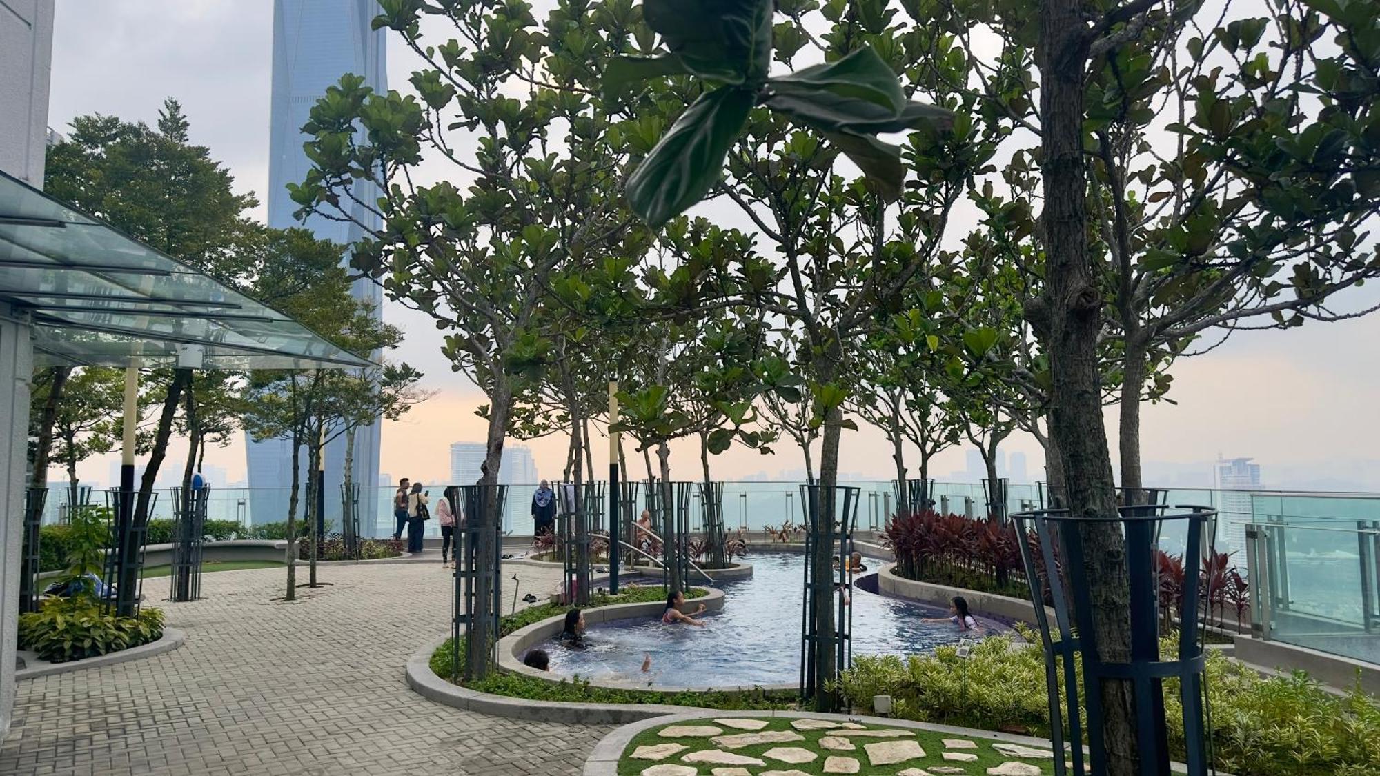 The Robertson Residence Bukit Bintang 20F Куала Лумпур Екстериор снимка